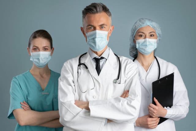 FK Clinic expert medical team